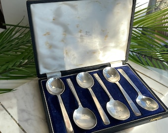 Vintage Art Deco Silver Plate Spoons, Walker & Hall, Boxed Set
