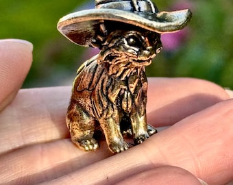 Miniature Brass Wizard Cat – Magical Cat Figurine with Witch Hat
