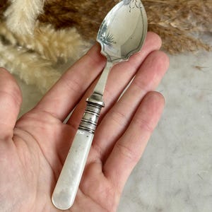 Antique Mother of Pearl Handle Spoon, Silver Plated, Leaf Bowl, Deykin & Harrison
