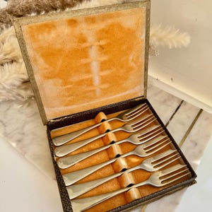 Vintage English Nickel Silver Dessert Forks – Set of 6 in Original Spelter Case