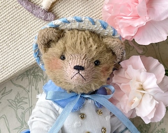 Handmade Viscose Mohair Teddy Bear Artist Collectible (10.5 cm) – Vintage Style OOAK Plush Toy