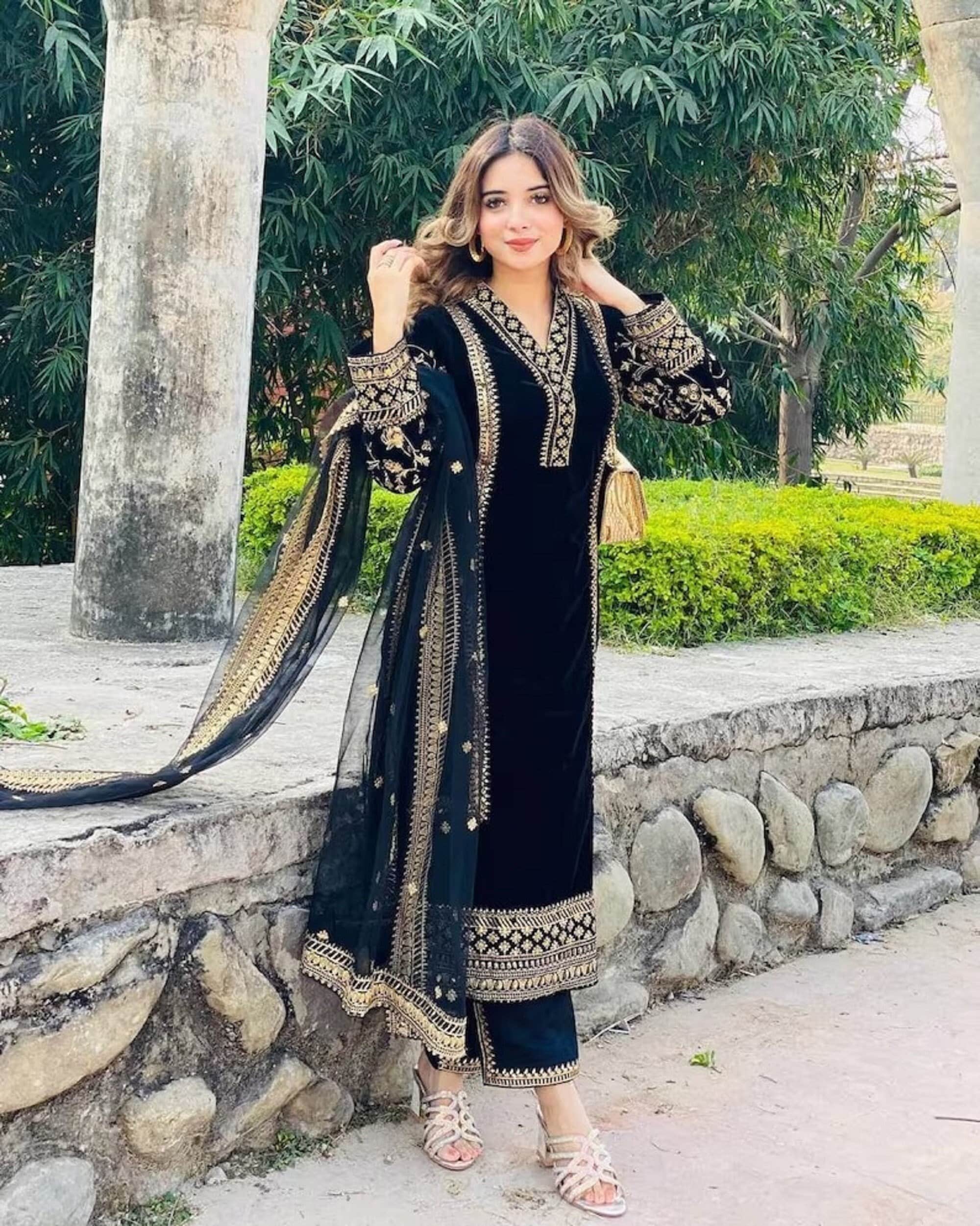 New Fashion Trends Pakistani Kurti Plazo - Shahi Fits