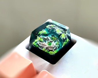 Teclas personalizadas com paisagem de rio e montanha, feitas à mão, de alta qualidade, com animação exclusiva. Item colecionável para teclados mecânicos.