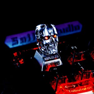 Custom Mechanical Keycaps for Terminator T800 Death-bot Mech Skull Classic Collectible Customized Toy