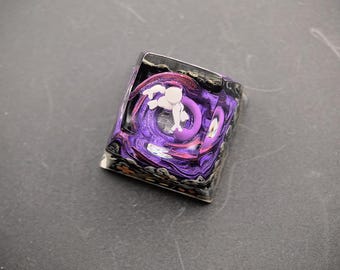 Adorable mascota Pokémon Mewtwo Rock Base Tecla personalizada de alta calidad, hecha a mano, coleccionable, única, con animación, teclas mecánicas personalizadas, juguete de regalo