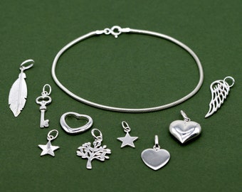 Sterling Silber Schlangenkette Charm Armband, zartes Armband, 9 Anhänger zur Auswahl, Geschenk für sie, 16,5 cm, 19 cm, 21,5 cm