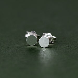 Sterling Silver Round Studs, Minimalist Earrings, Silver Stud Earrings, Simple Ear Accessories, Gift for Her 4mm 5mm