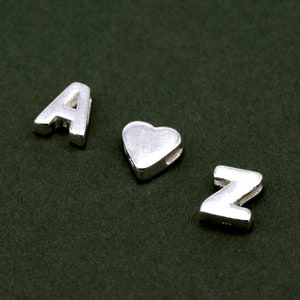 Pendentif alphabet en argent sterling véritable 925, lettre initiale de A à Z et breloque en argent, pendentif en argent moderne et élégant