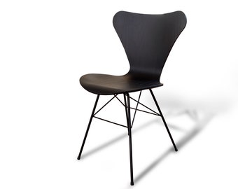 RIAH Schwarzer Holzstuhl – Moderner Italienischer Esszimmerstuhl aus Bugholz, Handgefertigtes Designmöbel