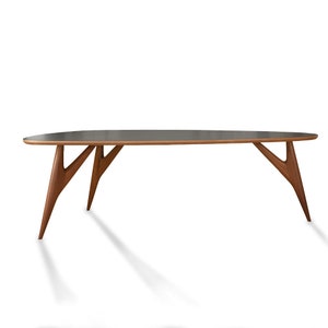 Massief Italiaanse houten eettafel, vakkundig timmerwerk handgemaakte eettafel, elegante Italiaanse meubels, luxe formeel middelpunt