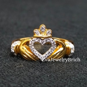 1.20Ct CZ Claddagh Promise Ring Wedding Band Irish Celtic Claddagh Band Celtic Claddagh Ring Silver 14K Yellow Gold Plated For Women&#39;s