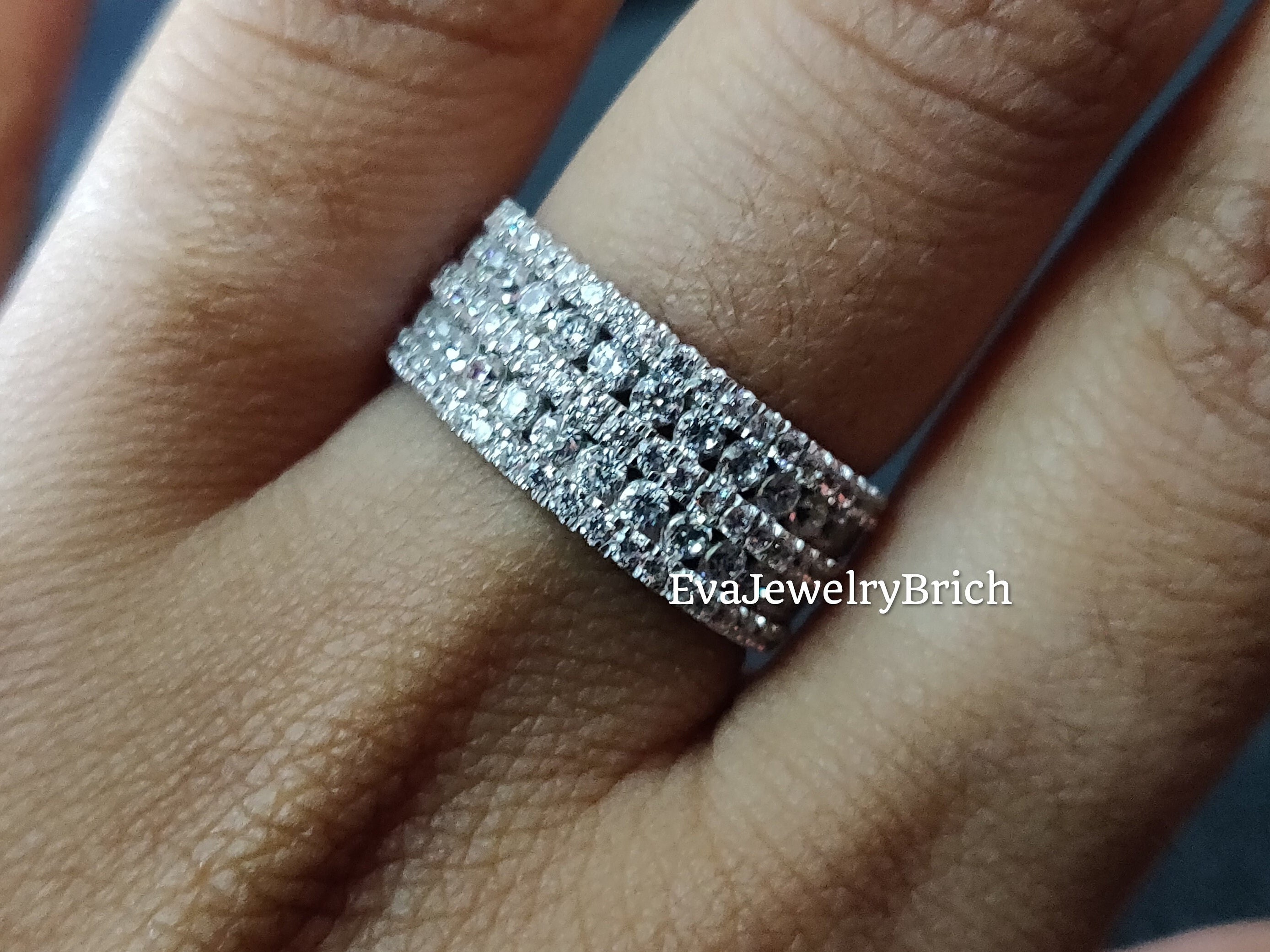 Rund Schliff 2.00 Karat Echter Diamant Jubiläum Ewigkeitsring 14K Weiß