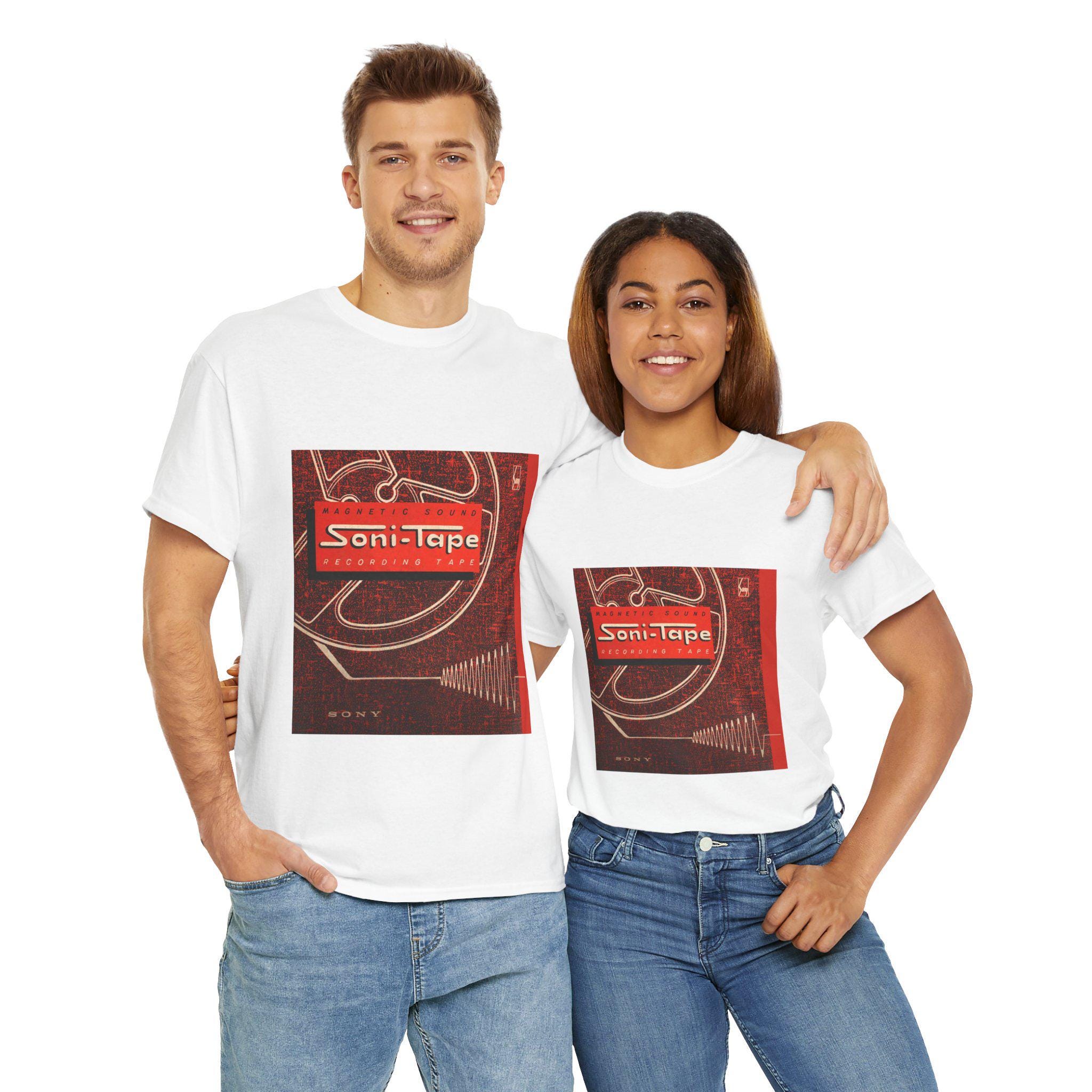 SONY ヴィンテージ　Tシャツ　カセットテープ80s Retro Walkman T-Shirt - A Nostalgic Throwback to the 80s