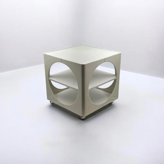 Space Age Design Round Table サイドテーブル・ナイトテーブル