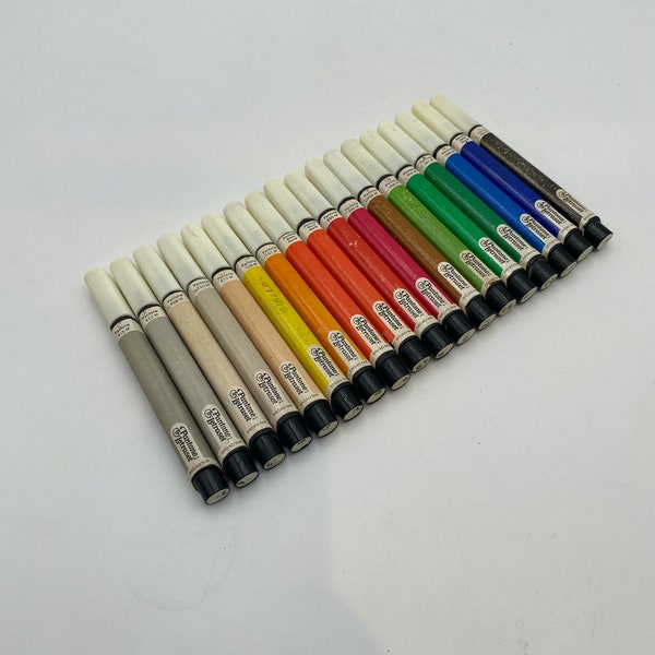 Collectible Vintage Pantone Markers - Letraset Collectible Drawing Tools - Multicolor 60s Markers Set