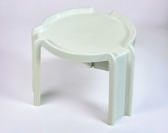 Giotto Stoppino Award-Winning Space Age Round Coffee Table - Kartell Innovative 1960s Design Icon