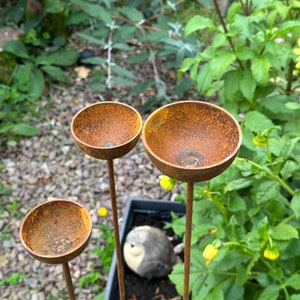 Small Rusty Rain Catchers / Set of 3/ Rusty Garden Art / Metal Bird Bath / Handmade Garden Gift/Bird Feeder/ Ready Rusted