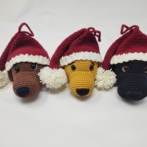 Patrón de crochet de adorno navideño de Labrador