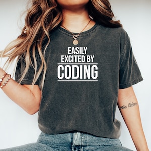 Easily Excited By Coding Shirt Clever Programmer T-Shirt Funny Computer Science Shirt for Coders Perfect for IT Professionals