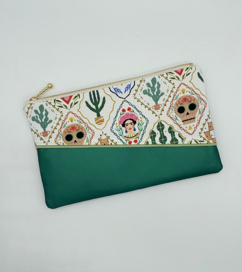 Kulturtasche Schminktasche Kosmetiktasche Baumwolle Frida Kahlo Beige/Grün Kunstleder Boden Metall Reißverschluss Bild 6