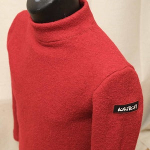 Kajk ボイルドウールのカスタムフィットセーター。パドラーやその他のアウトドア愛好家のための防風・撥水加工