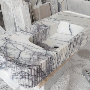 Lilac Marble Countertop Sink: Custom Bathroom Vanity (16&quot; x 36&quot; x 6&quot;)