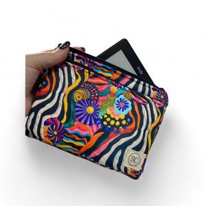 Custodia Kindle impermeabile con doppio scomparto | Design unico e protezione totale