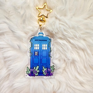 Floral Tardis keychain