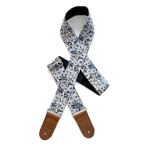 Vegan guitar strap, Gift for guitarists, Strong and durable, Suitable for bass and other heavy instruments, Handmade guitar band