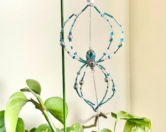 Crystal Spider Plant Stake – Gothic Sun Catcher Garden Decor