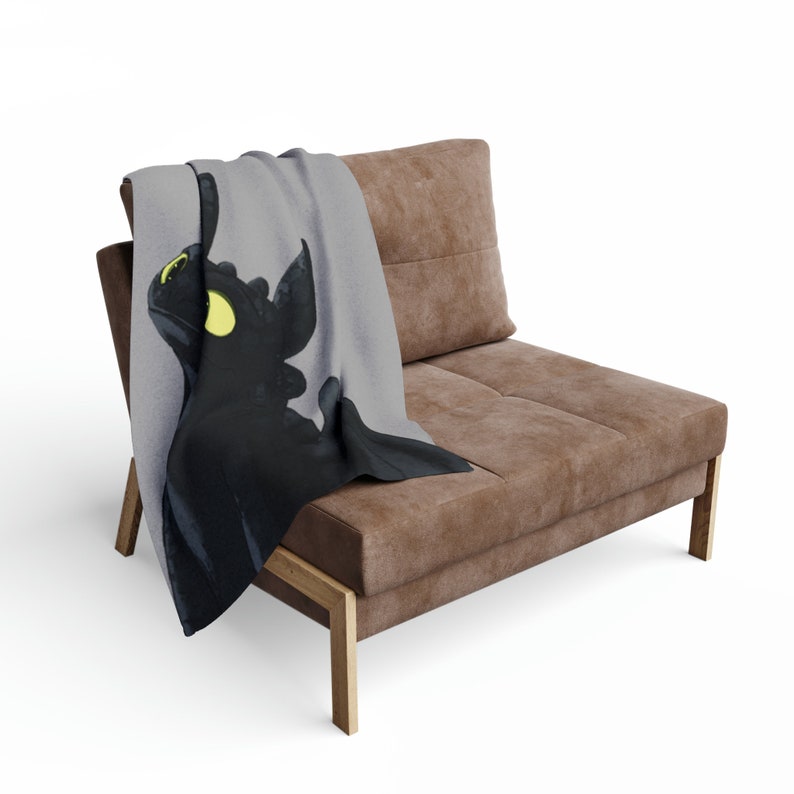 Toothless Throw Rugs Toothless From How to Train Your Dragon Cozy Arctic Fleece Blanket ...