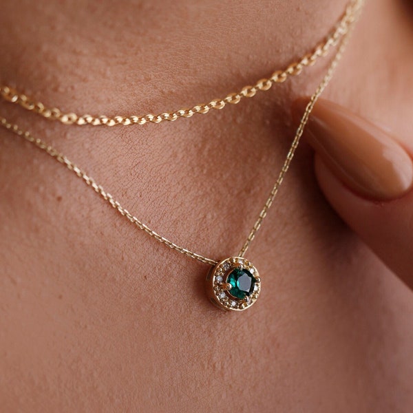 14k Diamond Emerald Birthstone Necklace, Solid Gold Emerald Necklace, Diamond Necklace, Round Diamond Pendant, Mother Day Gift