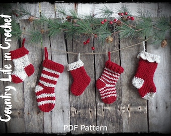 PDF Anleitung, Häkelanleitung, Miniatur Weihnachtsstrumpf Ornamente, Miniatur Weihnachtsstrumpf Girlande, Geschenkkartenhalter, Besteckhalter, Easy