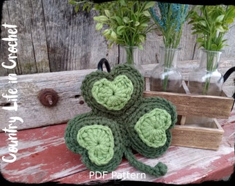 Large Shamrock Crochet Pattern, St Patrick's Day Ornament Decoration, Easy Crochet Tutorial, Instant Download PDF Pattern