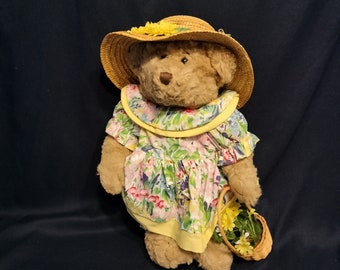 Vintage Russ Timeless Teddies Flora