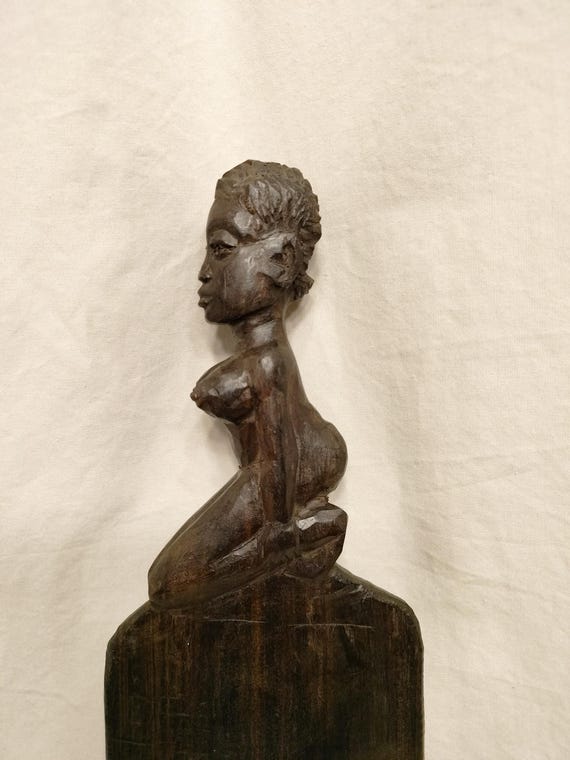 Vintage Carved Wooden Comb - image 3