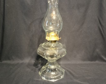 Lampe à huile sur pied vintage en verre