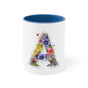Una taza inicial de letra, taza de nombre personalizado, taza de alfabeto floral monograma, flores 3D, taza de café personalizada, taza de iniciales de nombre, taza floral