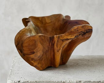 Hand Carved Teak Root Bowl – Live Edge Organic Wood Centerpiece (45x30x26 cm)