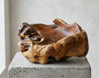 Bol de raíz de teca tallado a mano / Frutero con borde natural, decoración escultórica orgánica (31x27x14 cm)