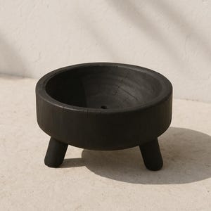 Handcrafted Black Wood Bowl with Legs: Decorative Fruit Display