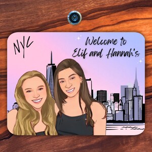 Letrero ilustrado personalizado para Roomies I Colgante de pared y puerta I Regalo PERSONALIZADO / Regalo de inauguración de la casa