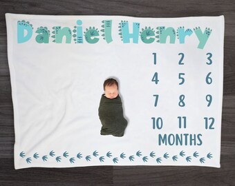 Dinosaur Baby Milestone Blanket, Baby Boy Milestone Blanket, Personalized Baby Blanket, Monthly Baby Blanket, Dinosaur Nursery Theme