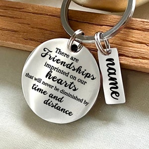 Personalized Distance Friendship Stainless Steel Keychain - Custom Friendship Keychain - Custom Forever Friends Keyring - Christmas Gift