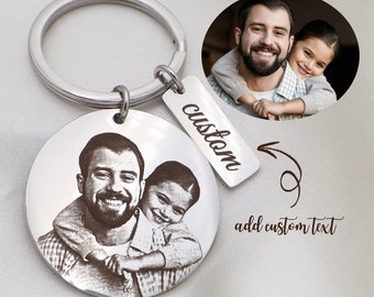 Custom Photo Engraved Stainless Steel Keychain: Personalized Portrait Keyring