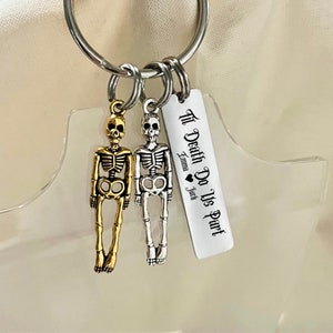 Custom Halloween Til Death Do Us Part Stainless Steel Keychain - Personalized Skeleton Spooky Love Keychain - Christmas Gift