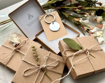 Rustic Kraft Gift Wrap: Twine & Botanical Accent