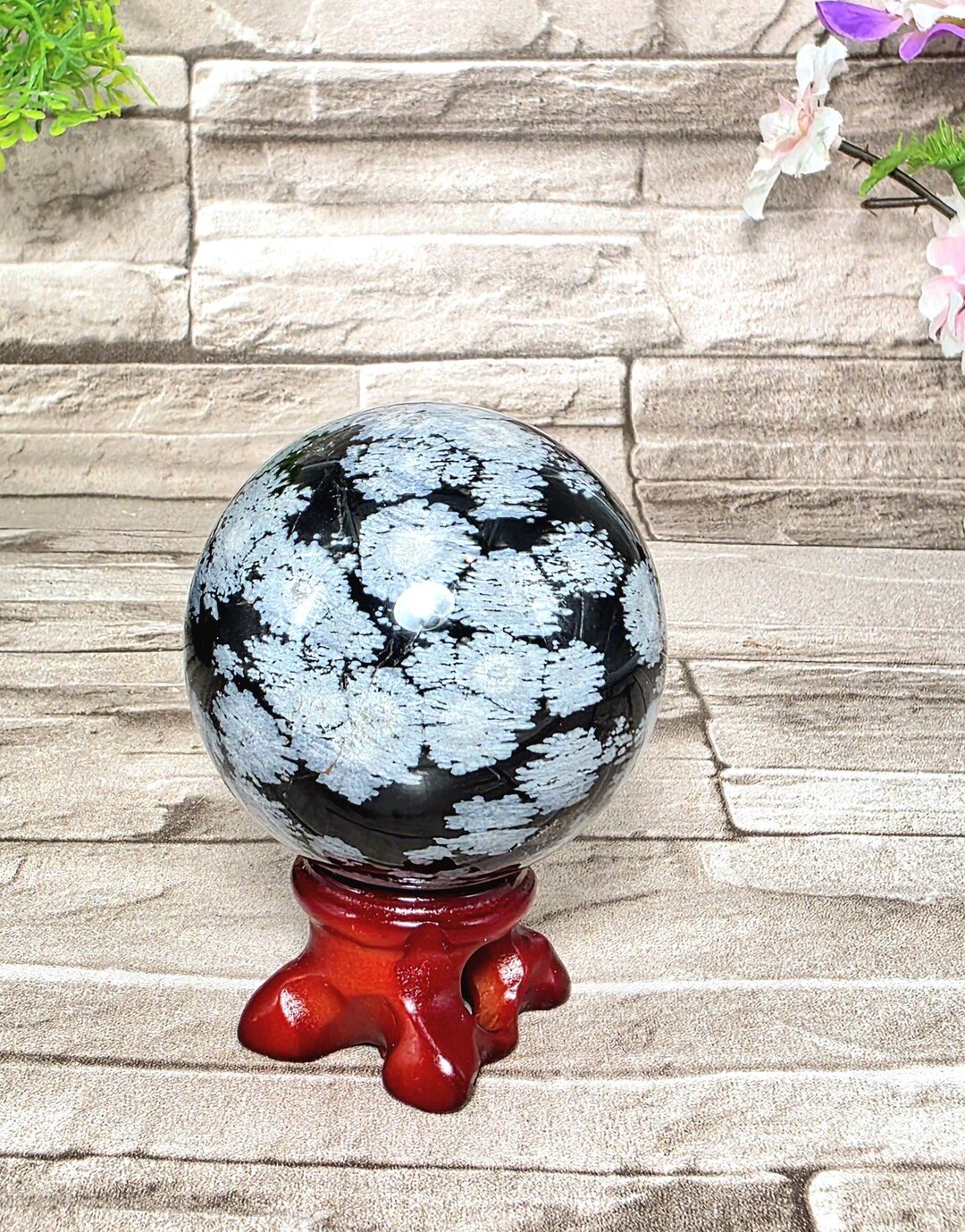 Snowflakes Obsidian Sphere / 52mm / Obsidian / Chakra / Rocks and ...