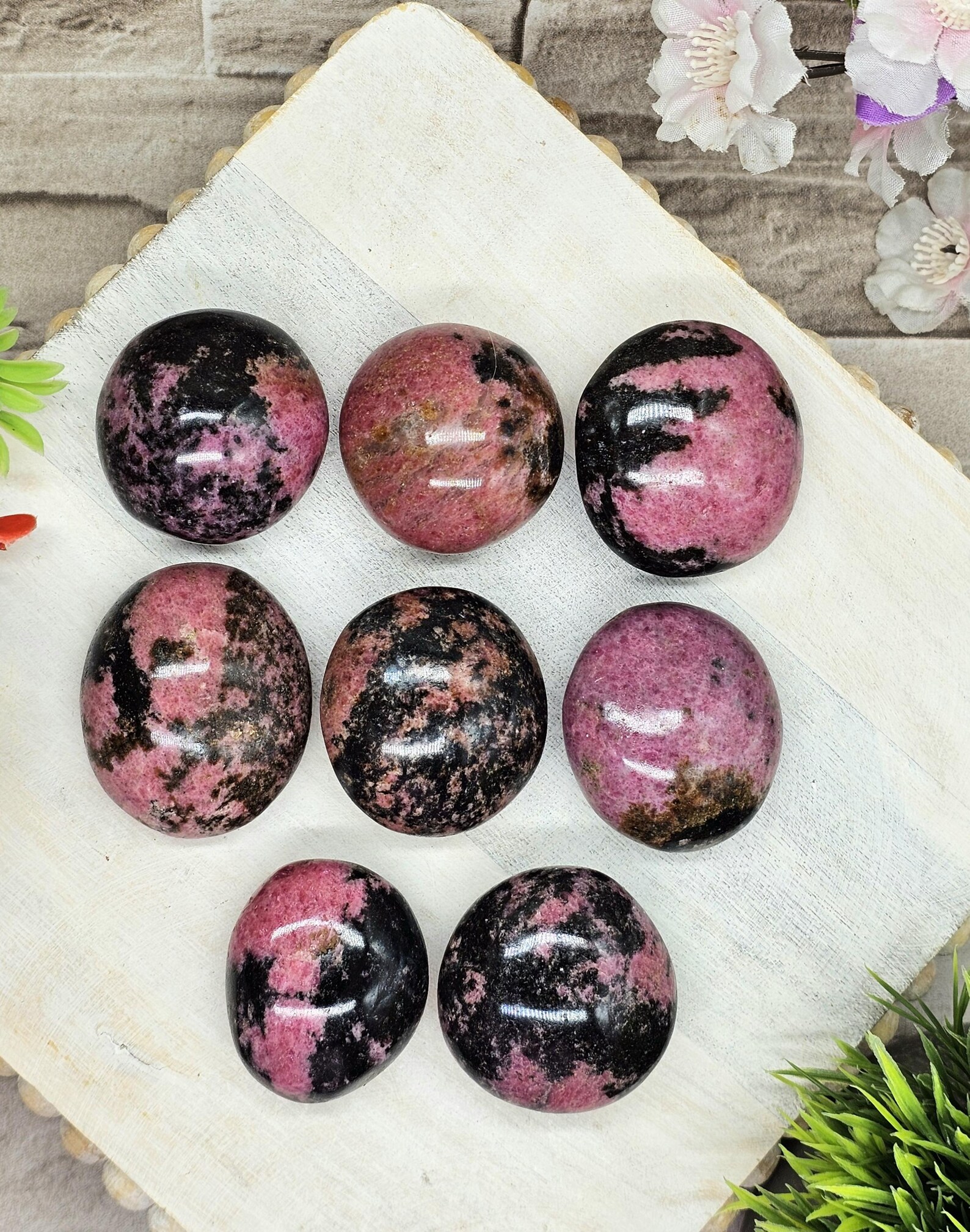 Small Rhodonite Palm Stone / 1.5