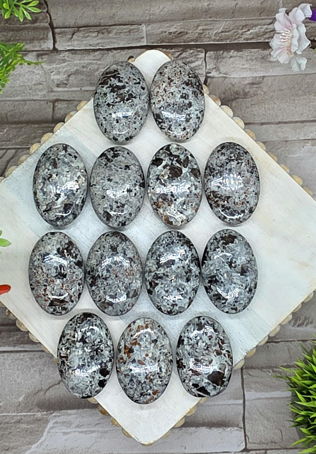 Yooperlite Rocks Pattern Yooperlite Palm Stone / 2